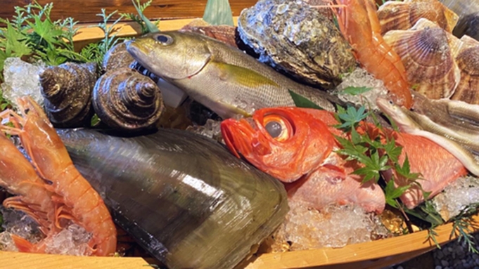 関西在住なら追加特典！厳選した海鮮やお造り、奈良ブランド大和肉鶏など「旬魚酒菜 宵コース」(2食付)